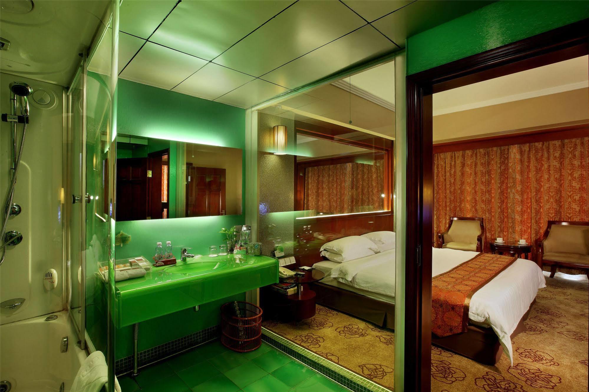 Shenzhen Luohu Hongfeng Hotel Экстерьер фото