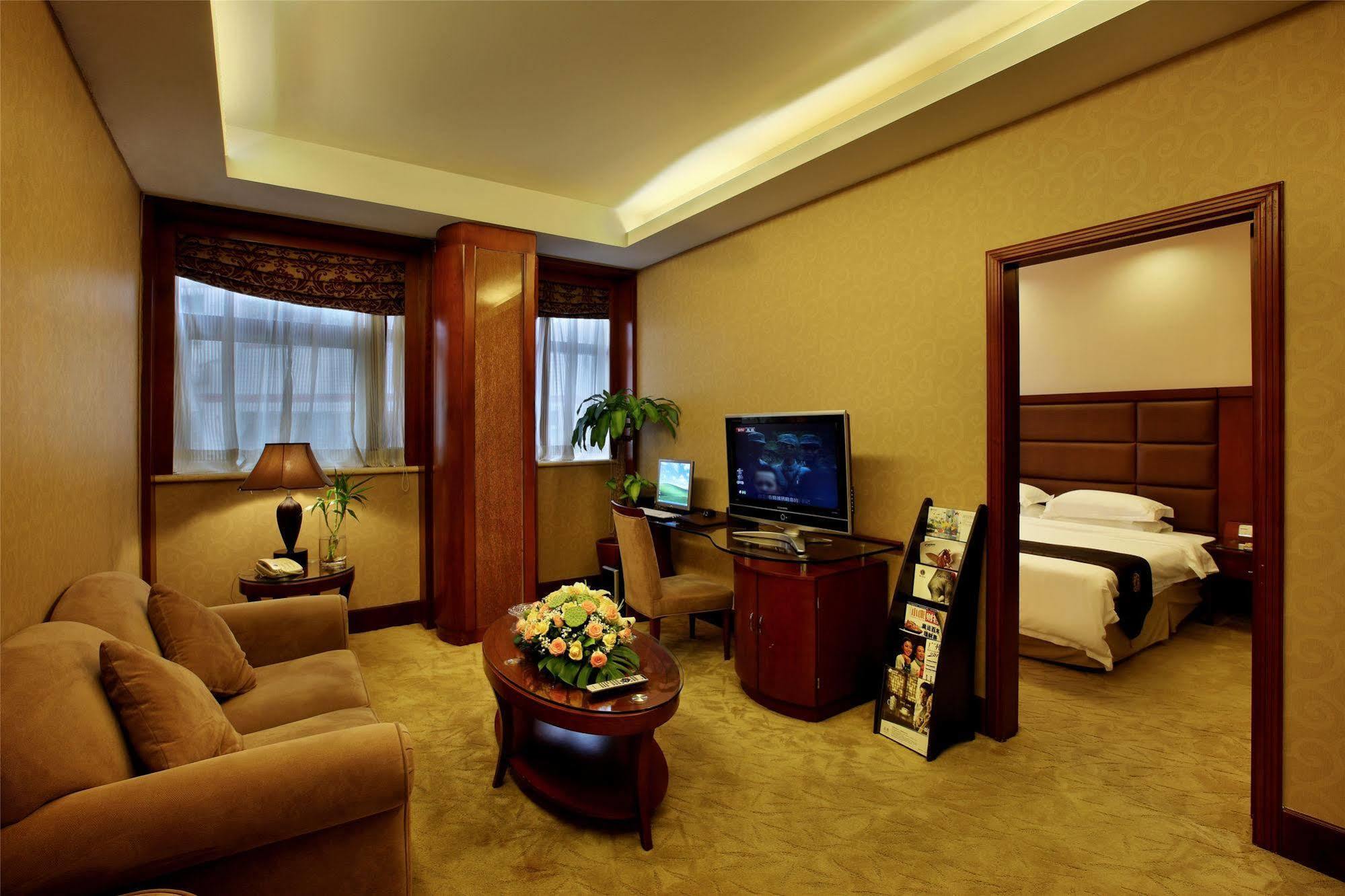 Shenzhen Luohu Hongfeng Hotel Экстерьер фото