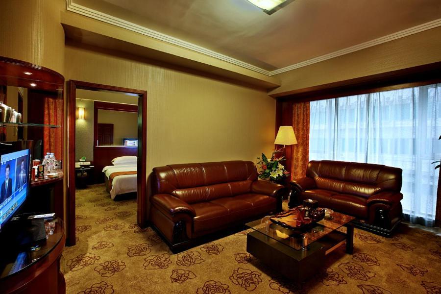 Shenzhen Luohu Hongfeng Hotel Экстерьер фото