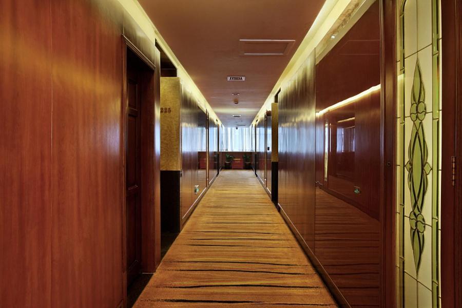 Shenzhen Luohu Hongfeng Hotel Экстерьер фото