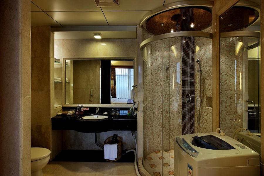 Shenzhen Luohu Hongfeng Hotel Экстерьер фото